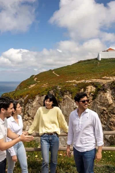 Coastal hiking trail in the Sintra-Cascais Natural Park on the Sintra hiking tour
